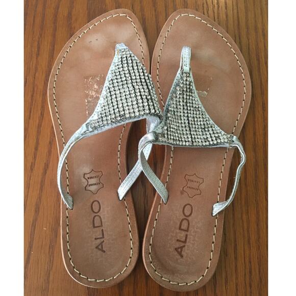 Aldo Genuine Leather Rhinestones Silver Flat Flip Flop Thong Sandals Size 37/7 - Picture 1 of 4